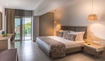 Imagine pentru Hotel Cronwell Resort Sermilia 5* valabile pentru Litoral 2025