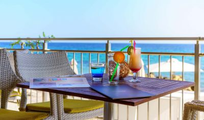 Imagine pentru Hotel Cronwell Resort Sermilia 5* valabile pentru Litoral 2025