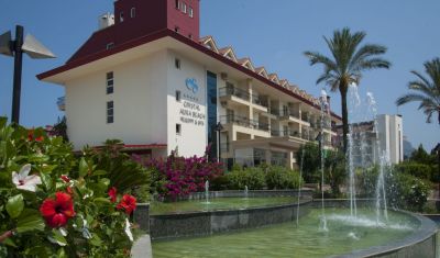 Imagine pentru Hotel Crystal Aura Beach Resort & Spa 5* valabile pentru Litoral 2025