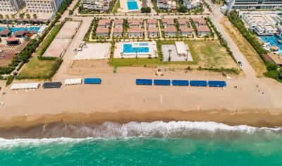 Imagine pentru Hotel Crystal Boutique Beach Resort (Adults Only 16+) 5*  valabile pentru Litoral 2025