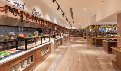 Imagine pentru Hotel Crystal Centro Resort 5* valabile pentru Litoral 2025