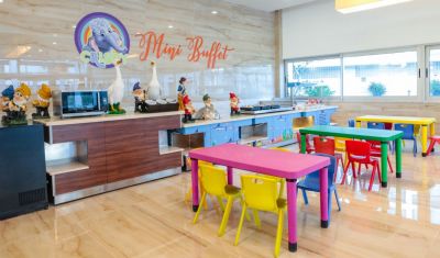 Imagine pentru Hotel Crystal Centro Resort 5* valabile pentru Litoral 2025