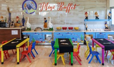 Imagine pentru Hotel Crystal Centro Resort 5* valabile pentru Litoral 2025