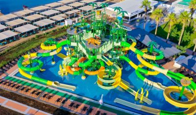 Imagine pentru Hotel Crystal Centro Resort 5* valabile pentru Litoral 2025