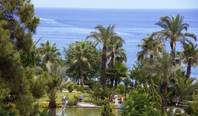 Imagine pentru Hotel Crystal De Luxe Resort & Spa 5*  valabile pentru Litoral 2025