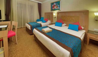 Imagine pentru Hotel Crystal De Luxe Resort & Spa 5*  valabile pentru Litoral 2025