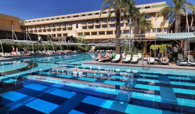 Imagine pentru Hotel Crystal De Luxe Resort & Spa 5*  valabile pentru Litoral 2025