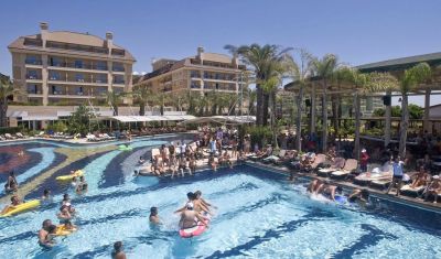 Imagine pentru Hotel Crystal Family Resort & Spa 5* valabile pentru Litoral 2025