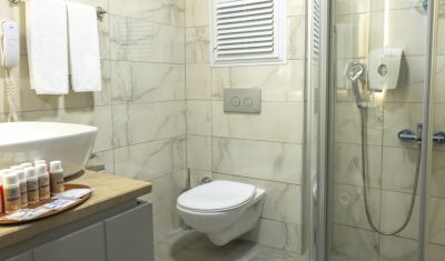Imagine pentru Hotel Crystal Flora Beach Resort 5* valabile pentru Litoral 2025