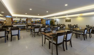 Imagine pentru Hotel Crystal Flora Beach Resort 5* valabile pentru Litoral 2025