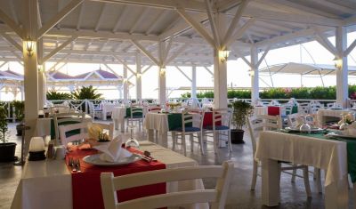 Imagine pentru Hotel Crystal Flora Beach Resort 5* valabile pentru Litoral 2025