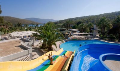 Imagine pentru Hotel Crystal Green Bay Resort 5*  valabile pentru Litoral 2025