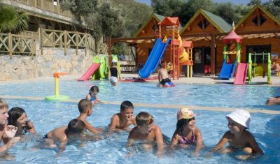 Imagine pentru Hotel Crystal Green Bay Resort 5*  valabile pentru Litoral 2025