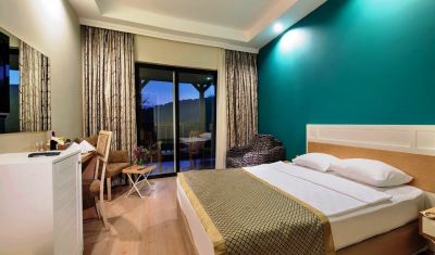 Imagine pentru Hotel Crystal Green Bay Resort 5*  valabile pentru Litoral 2025