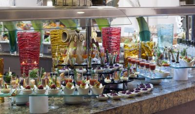 Imagine pentru Hotel Crystal Tat Beach Golf Resort & Spa 5* valabile pentru Litoral 2025