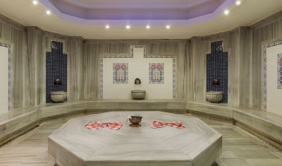 Imagine pentru Hotel Crystal Tat Beach Golf Resort & Spa 5* valabile pentru Litoral 2025