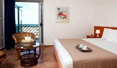 Imagine pentru Hotel Daphne Holiday Club 3*  valabile pentru Litoral 2025
