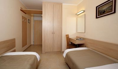 Imagine pentru Hotel Delfin 2* valabile pentru Litoral 2025