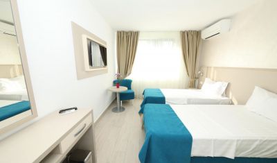 Imagine pentru Hotel Delfin 3*  valabile pentru Litoral 2025