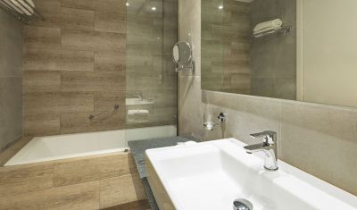 Imagine pentru Hotel Delfinia 4* valabile pentru Litoral 2025
