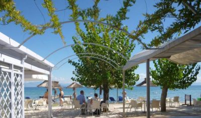 Imagine pentru Hotel Delfinia 4* valabile pentru Litoral 2025