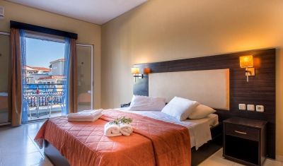 Imagine pentru Hotel Dennys Inn 3*  valabile pentru Litoral 2025