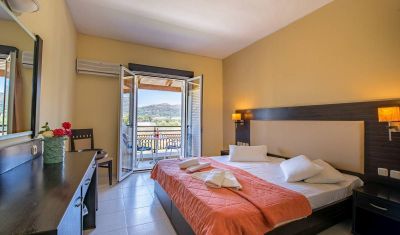 Imagine pentru Hotel Dennys Inn 3*  valabile pentru Litoral 2025