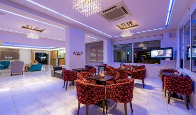 Imagine pentru Hotel Dennys Inn 3*  valabile pentru Litoral 2025