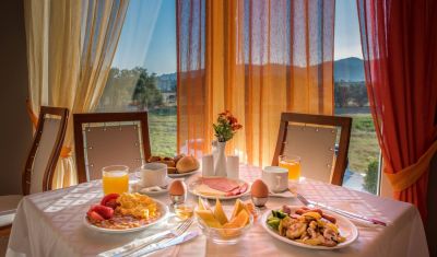 Imagine pentru Hotel Dennys Inn 3*  valabile pentru Litoral 2025