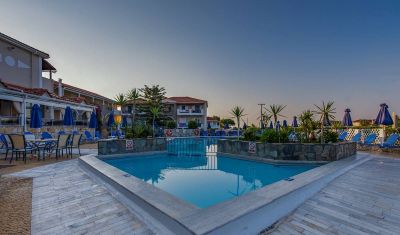 Imagine pentru Hotel Dennys Inn 3*  valabile pentru Litoral 2025