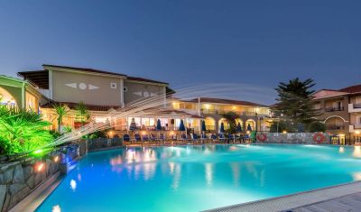 Imagine pentru Hotel Dennys Inn 3*  valabile pentru Litoral 2025