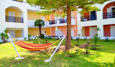 Imagine pentru Hotel Dennys Inn 3*  valabile pentru Litoral 2025