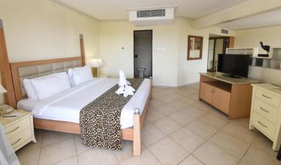 Imagine pentru Hotel Diani Reef Beach Resort & Spa 4* valabile pentru Litoral 2025