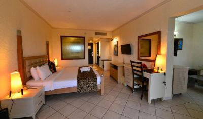 Imagine pentru Hotel Diani Reef Beach Resort & Spa 4* valabile pentru Litoral 2025