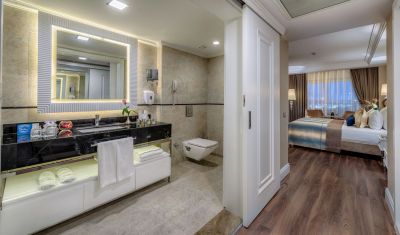 Imagine pentru Hotel Dobedan Exclusive Spa 5*  valabile pentru Litoral 2025