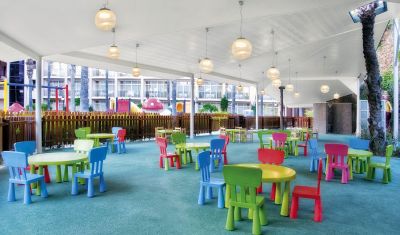Imagine pentru Hotel Dobedan World Palace 5* valabile pentru Litoral 2025
