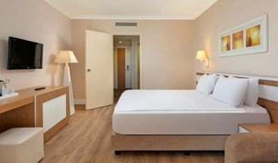 Imagine pentru Hotel Dobedan World Palace 5* valabile pentru Litoral 2025