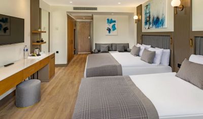 Imagine pentru Hotel Dobedan World Palace 5* valabile pentru Litoral 2025
