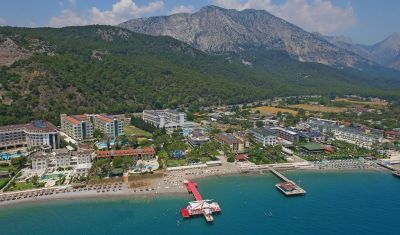 Imagine pentru Hotel Dosinia Luxury Resort 5* valabile pentru Litoral 2025