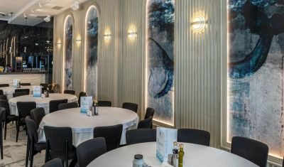 Imagine pentru Hotel Dunarea Mamaia 3* valabile pentru Litoral 2025