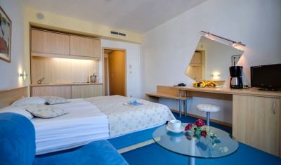 Imagine pentru Hotel Effect Grand Victoria 4* valabile pentru Litoral 2025