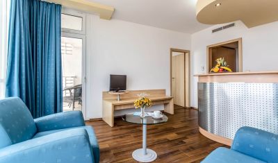 Imagine pentru Hotel Effect Grand Victoria 4* valabile pentru Litoral 2025