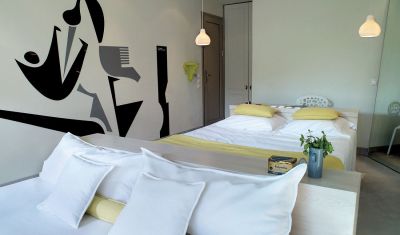 Imagine pentru Hotel Ekies All Senses Resort 4* valabile pentru Litoral 2025
