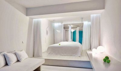 Imagine pentru Hotel Ekies All Senses Resort 4* valabile pentru Litoral 2025