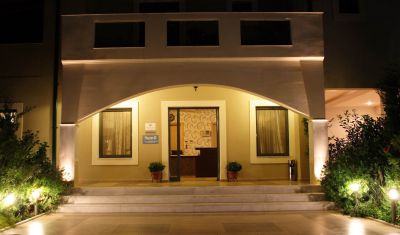 Imagine pentru Hotel Eleana 3* valabile pentru Litoral 2025