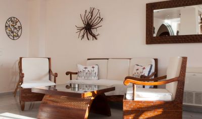 Imagine pentru Hotel Epavlis  4* valabile pentru Litoral 2025