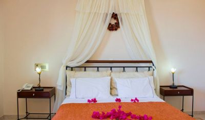 Imagine pentru Hotel Epavlis  4* valabile pentru Litoral 2025