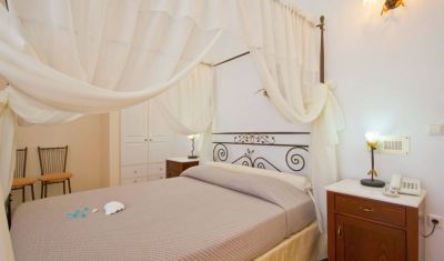 Imagine pentru Hotel Epavlis  4* valabile pentru Litoral 2025
