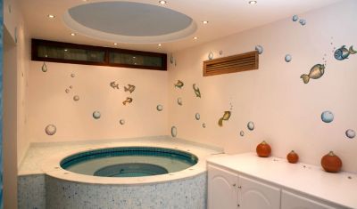 Imagine pentru Hotel Epavlis  4* valabile pentru Litoral 2025