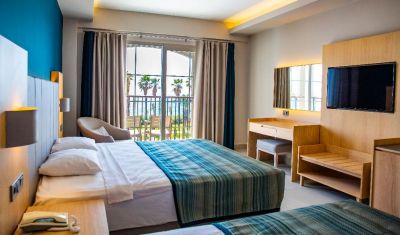 Imagine pentru Hotel Ephesia Holiday Beach Club 4* valabile pentru Litoral 2025
